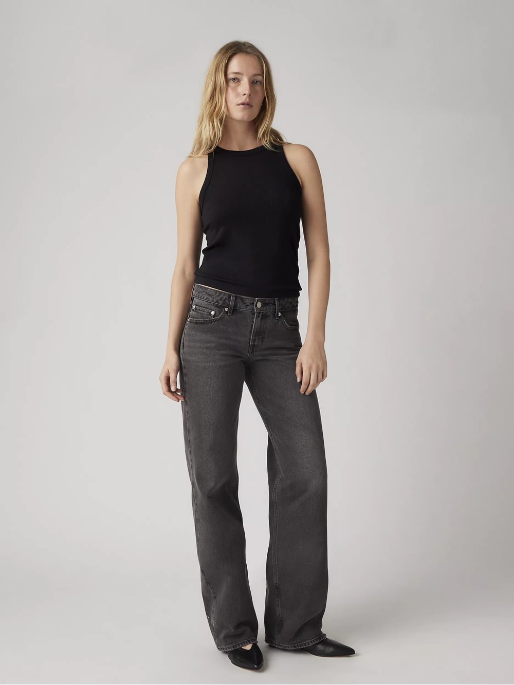 Levi’s Low Loose Women’s Jeans 31 Wide Straight Leg Relaxed Fit Faded Black